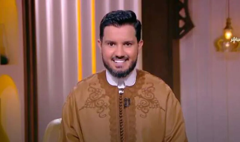 أحمد الطلحي: سيدنا النبي له 10 خصال ليست مثل البشر (فيديو)